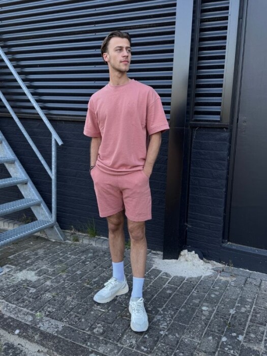 %lookbooks.TITEL%