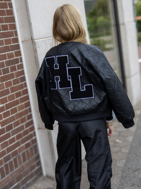 %lookbooks.TITEL%