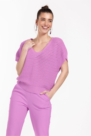 Studio Anneloes Chiara V-neck crochet top 4600 lila pink