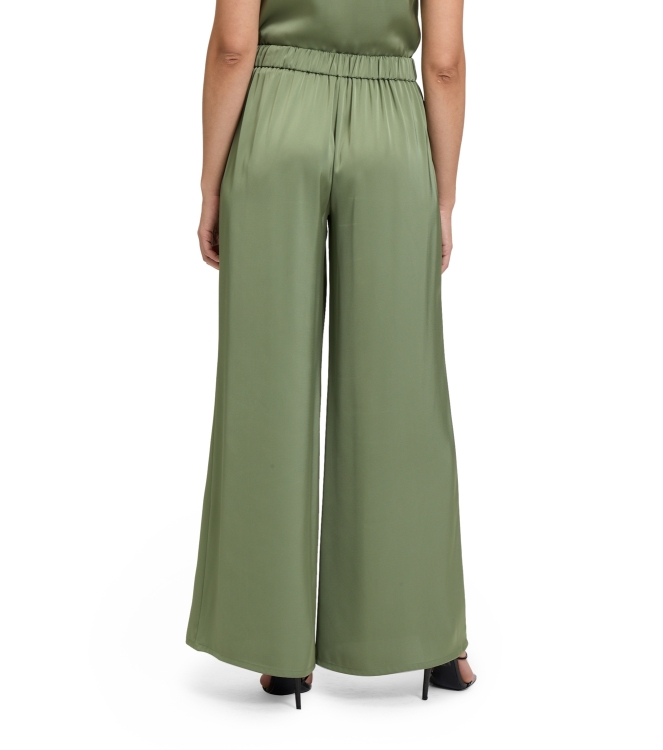 Vera Mont Hose 5602 Autum green