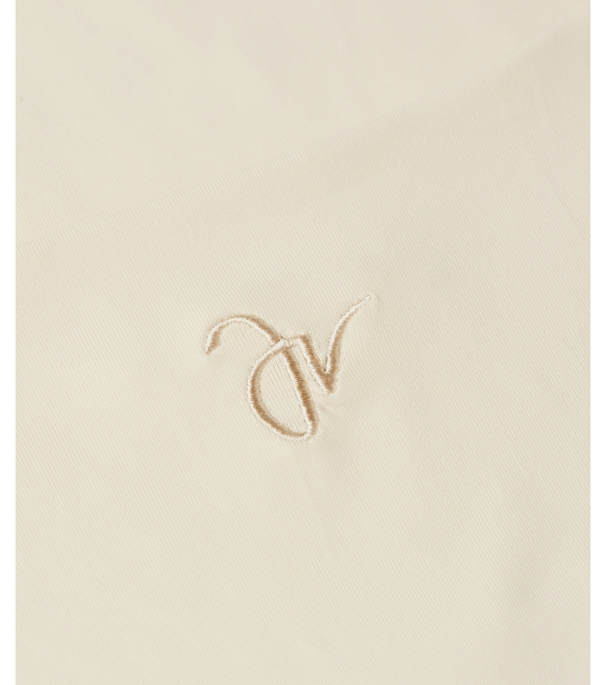 Josh V LINDE 295 ecru