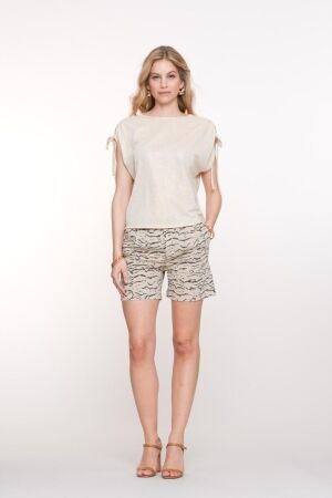 Geisha Top shoulder detail 720 Sand