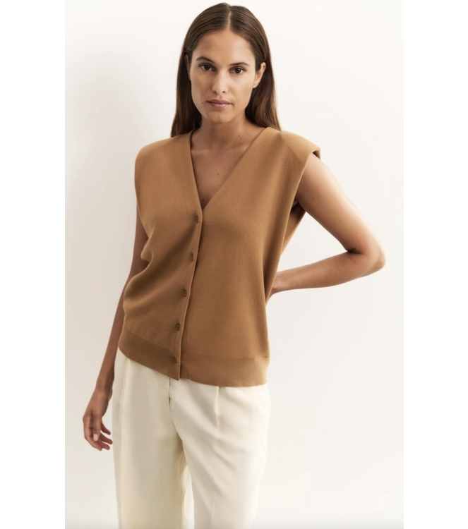Yaya Knitted spencer with shoulder 71044 Chipmunk brown
