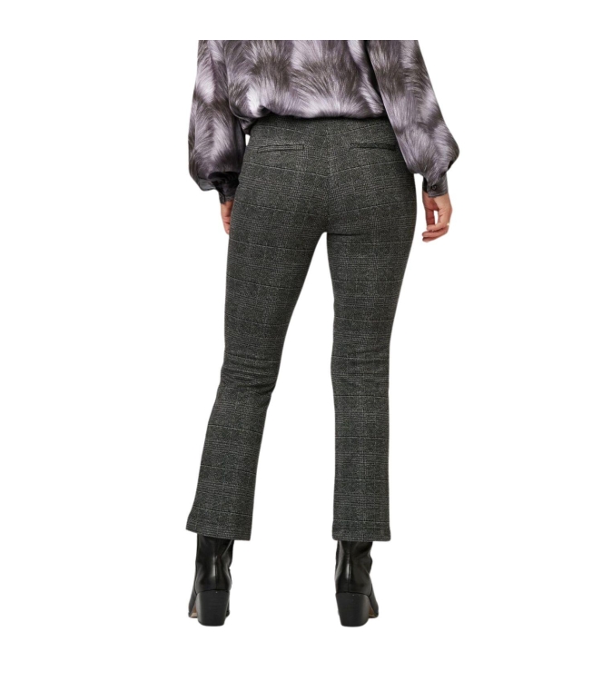 Relaxed by Toni Alice 089 Schwarz