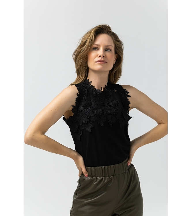 Label Dot Margo 900 zwart