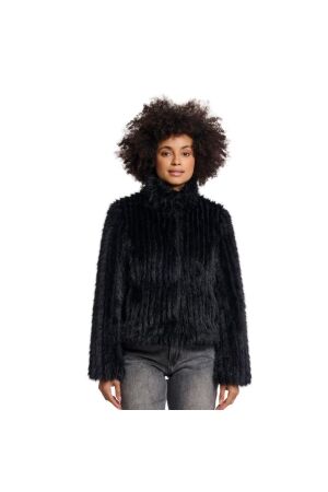 Rino en Pelle Jacket with closure 9900 black