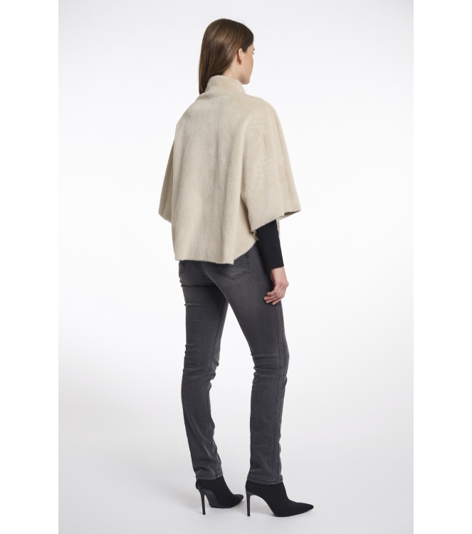 Rino en Pelle Faux fur cape 9030 birch