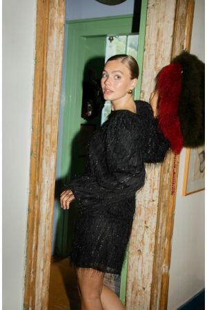 Studio Amaya Dreams 1 black