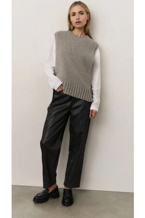 Yaya Faux leather carrot fit trouse 99029 Anthracite brown