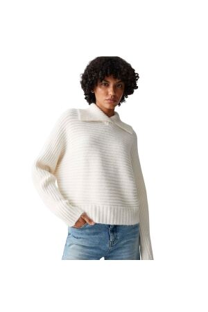 Opus Purika 1006 Soft cream