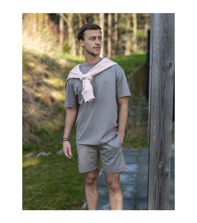 Genti Short ss 242 Bown