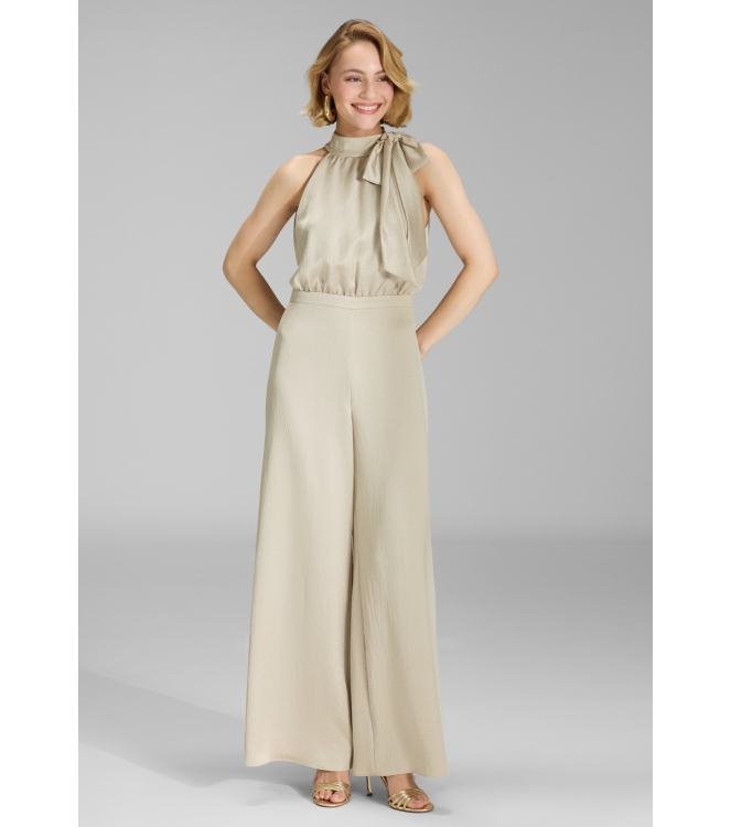 Swing Jumpsuit mit Schluppe aus geh?mmert 930 Champagne