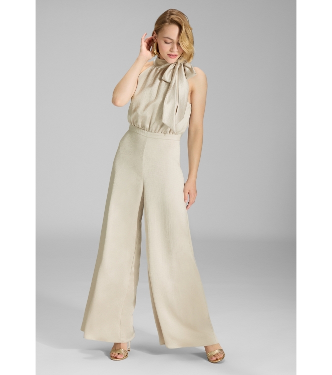 Swing Jumpsuit mit Schluppe aus geh?mmert 930 Champagne